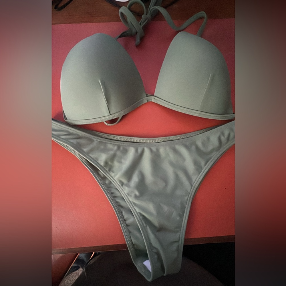 Women's Green Bikini Set